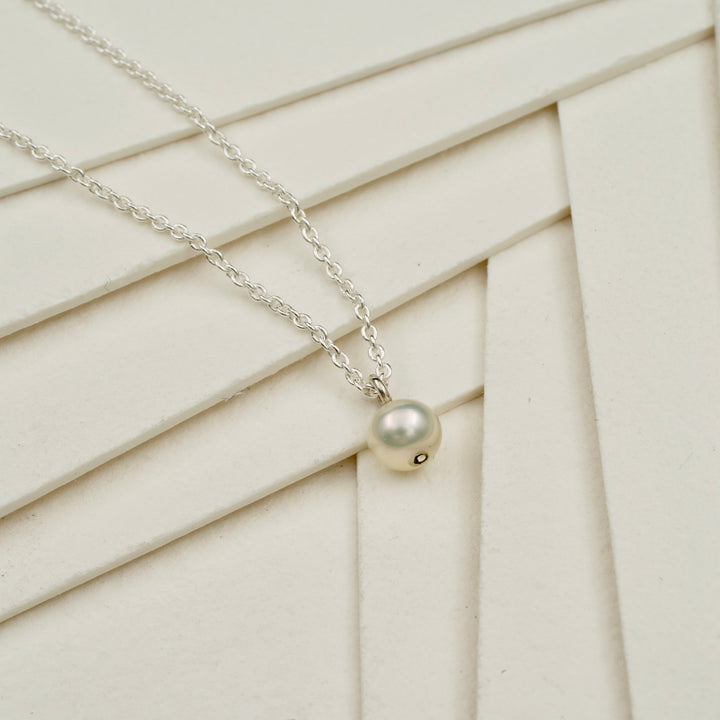 Perle Anhänger mit Silberkette